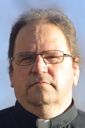 Cwik_Thomas_SJ_2022_web