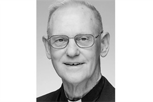 Holy Cross Father Don Dilg dies March 19 at age 76